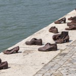 Schuhe am Donauufer in Budapest, Denkmal für im 2. Weltkrieg getötete Juden