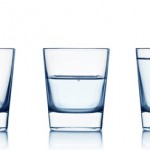 midlife krise systemische Therapie das Glas ist halb voll und nicht mehr halb leer